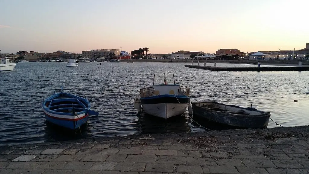 Vila Casa Dei Colori Portopalo Di Capo Passero 0*,  Itálie